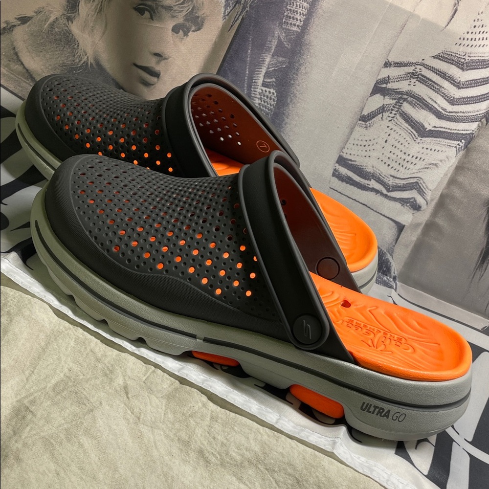 Skechers Kids Gray and Orange Slippers